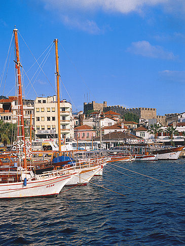  Fotografie Sehenswürdigkeit  Türkei Vom Hafen starten Segel- und Tauchausflüg.