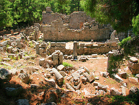 Phaselis Bild Sehenswürdigkeit  