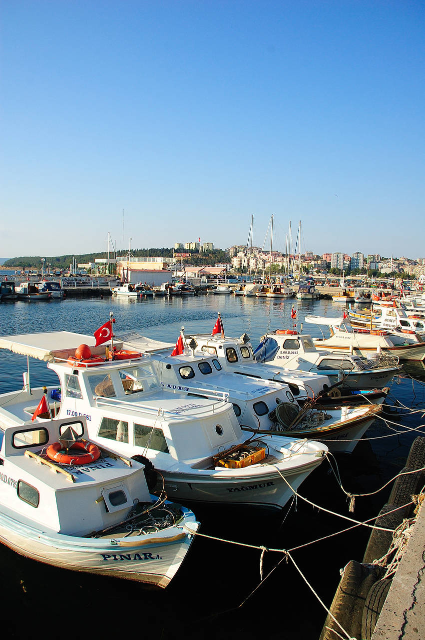 Yachthafen Çanakkale Foto 